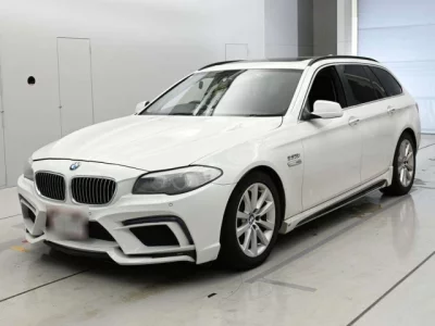 BMW 5-Series  с аукциона в Японии