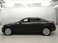 Audi A4 лот № 38054 оценка 4  с аукциона в Японии 3