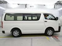 Toyota HIACE VAN лот № 40059 оценка 6  с аукциона в Японии 2