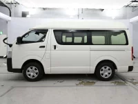 Toyota HIACE VAN лот № 40059 оценка 6  с аукциона в Японии 3