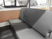 Toyota HIACE VAN лот № 40059 оценка 6  с аукциона в Японии 10
