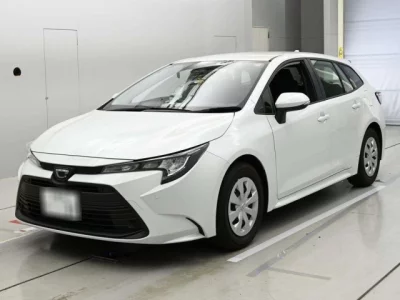 Toyota COROLLA TOURING  с аукциона в Японии