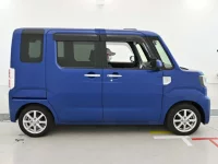 Toyota PIXIS MEGA лот № 49 оценка 4.5  с аукциона в Японии 2