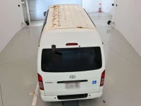 Toyota HIACE VAN лот № 30324 оценка R  с аукциона в Японии 7