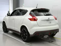 Nissan JUKE лот № 30250 оценка 4.5  с аукциона в Японии 5