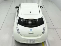 Nissan LEAF лот № 90290 оценка 4  с аукциона в Японии 7