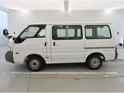 Mazda BONGO VAN