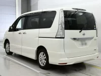 Nissan SERENA лот № 30277 оценка 3.5  с аукциона в Японии 5