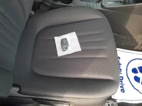 Toyota YARIS лот № 36152 оценка 5  с аукциона в Японии 9