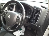 Mitsubishi OUTLANDER лот № 10120 оценка 3.5  с аукциона в Японии 8