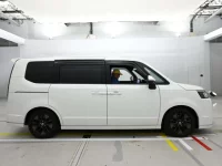 Honda STEP WAGON лот № 36163 оценка 4.5  с аукциона в Японии 2