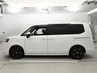 Honda STEP WAGON лот № 36163 оценка 4.5  с аукциона в Японии 3