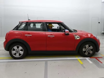 BMW MINI