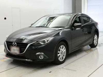 Mazda AXELA  с аукциона в Японии