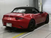Mazda ROADSTER лот № 30372 оценка R  с аукциона в Японии 1