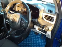 Suzuki SWIFT лот № 20248 оценка 6  с аукциона в Японии 8