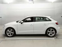 Audi A3 лот № 38082 оценка 4.5  с аукциона в Японии 3