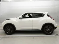Nissan JUKE лот № 30422 оценка R  с аукциона в Японии 3