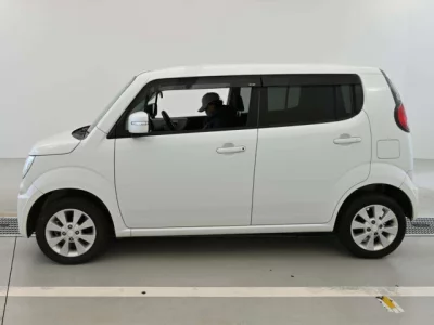 Suzuki MRWAGON