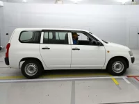 Toyota PROBOX лот № 10124 оценка 3.5  с аукциона в Японии 2