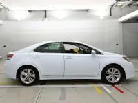 Lexus HS лот № 30345 оценка 4.5  с аукциона в Японии 2