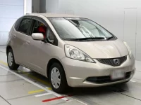 Toyota YARIS CROSS лот № 30394 оценка 4.5  с аукциона в Японии 4