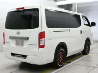Nissan CARAVAN VAN лот № 40024 оценка 5  с аукциона в Японии 1