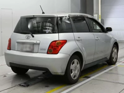 Toyota IST