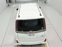 Toyota NOAH лот № 30502 оценка 4.5  с аукциона в Японии 6