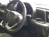 Toyota NOAH лот № 10059 оценка 5  с аукциона в Японии 8