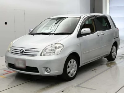 Toyota RAUM