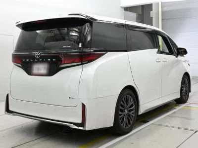 Toyota VELLFIRE  с аукциона в Японии