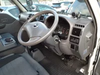 Mazda BONGO VAN лот № 40116 оценка 4.5  с аукциона в Японии 8