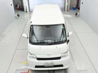 Mazda BONGO VAN лот № 11054 оценка 3  с аукциона в Японии 6