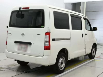 Mazda BONGO VAN  с аукциона в Японии