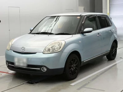 Mazda VERISA