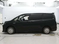 Toyota VOXY лот № 30480 оценка R  с аукциона в Японии 3