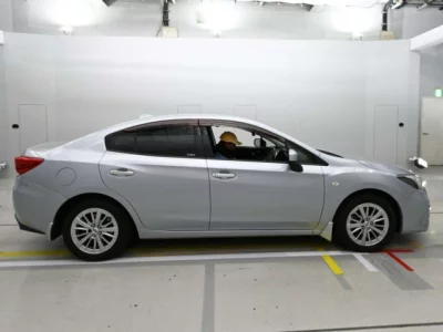 Subaru IMPREZA G4  с аукциона в Японии