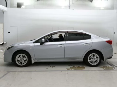 Subaru IMPREZA G4  с аукциона в Японии