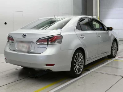 Lexus HS