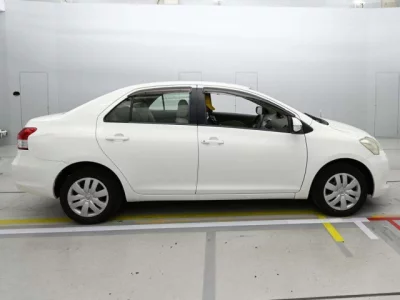 Toyota BELTA