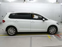 Volkswagen GOLF TOURAN лот № 38118 оценка 3.5  с аукциона в Японии 2