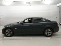 BMW 3-Series лот № 90443 оценка 3.5  с аукциона в Японии 3