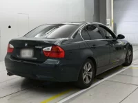 BMW 3-Series лот № 90443 оценка 3.5  с аукциона в Японии 1