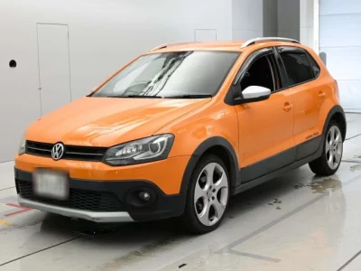 Volkswagen CROSS POLO