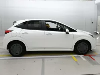 Nissan NOTE лот № 36325 оценка 4.5  с аукциона в Японии 2