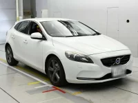 Volvo V40 лот № 38114 оценка 4  с аукциона в Японии 4