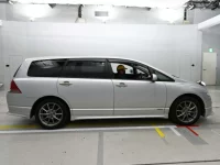 Honda ODYSSEY лот № 90479 оценка 3.5  с аукциона в Японии 2