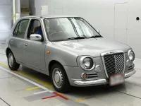 Nissan MARCH лот № 90468 оценка 3.5  с аукциона в Японии 4