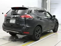 Nissan X-TRAIL лот № 30505 оценка 5  с аукциона в Японии 1